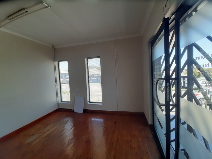 To Let 0 Bedroom Property for Rent in Berea Eastern Cape